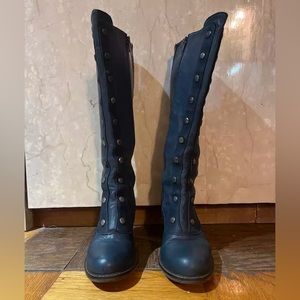 Fluevog navy mezzo Dallas 7